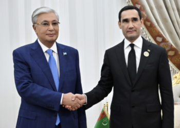 Касым-Жомарт Токаев встретился с президентом Туркменистана