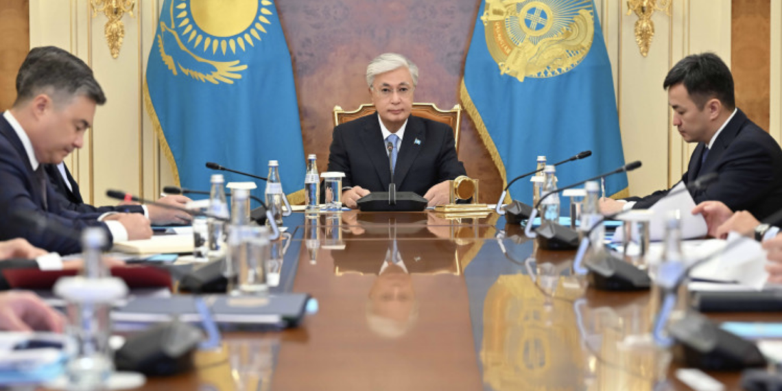 Президент провел совещание по вопросам бюджетного планирования