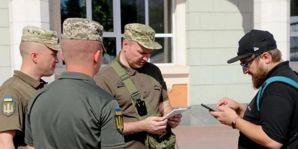 Financial Times: среди граждан Украины усиливается недовольство ТЦК