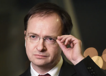 Помощник президента России Мединский подтвердил отказ Киева от 1 тысячи пленных солдат ВСУ