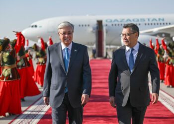 Союзничество, уходящее корнями в века: Токаев посетил Кыргызстан с официальным визитом