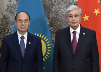 Президент Казахстана принял председателя совета директоров China National Petroleum Corporation