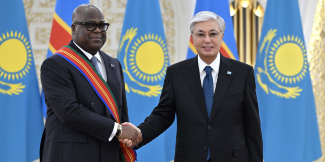 Глава государства наградил Феликса Чисекеди орденом «Достық» I степени