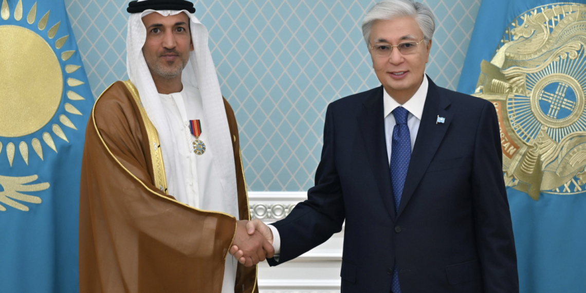 Президент Казахстана принял государственного министра по делам обороны ОАЭ