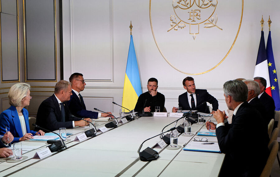 Встреча «коалиции желающих» в Париже продемонстрировала раскол в поддержке Украины — Kurier