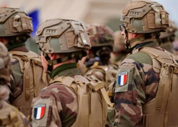 Франция готовит к развертыванию на Украине до двух тысяч военнослужащих — СВР