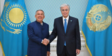 Касым-Жомарт Токаев провел встречу с раисом Татарстана