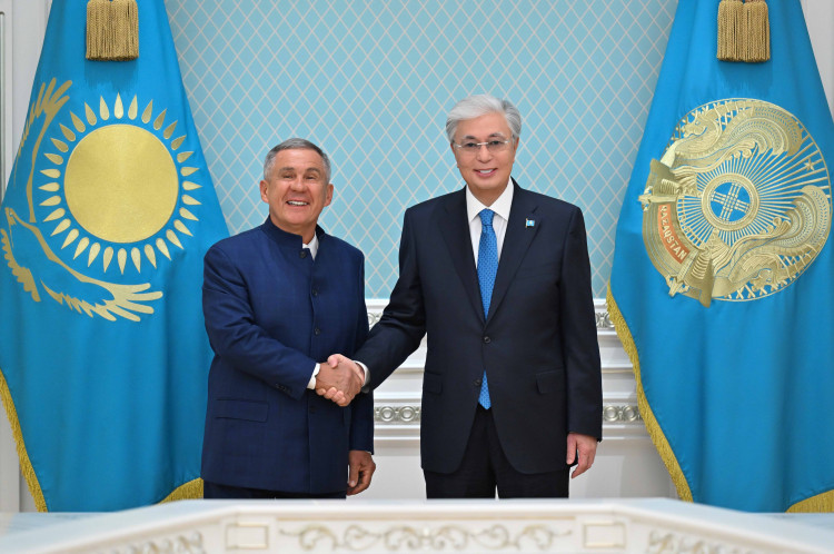 Касым-Жомарт Токаев провел встречу с раисом Татарстана