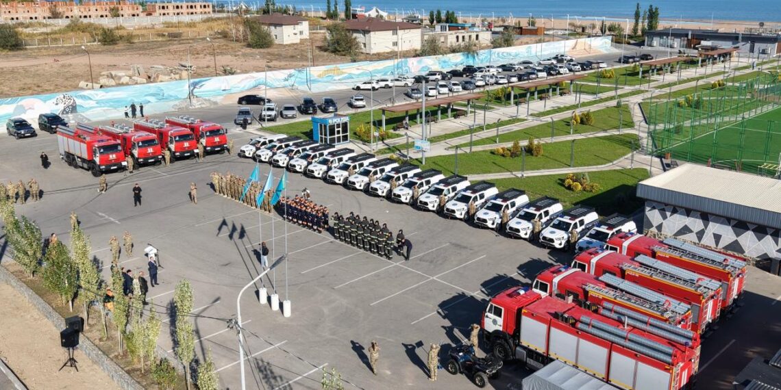 Спасатели ДЧС Алматинской области получили ключи от новой техники