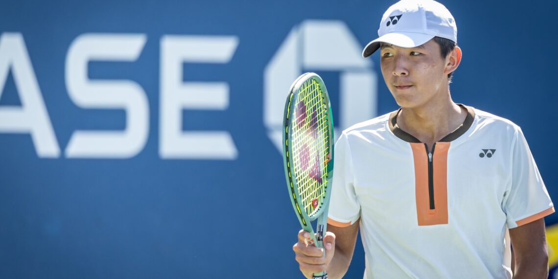 Зангар Нурланулы пробился в финал теннисного турнира в Корее