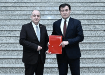 Новый посол Ливана вручил копии верительных грамот в МИД Казахстана