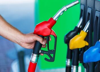 Минэнерго: открыта горячая линия для жалоб на подорожание бензина АИ-92 и перебои с автогазом