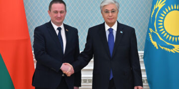 Касым-Жомарт Токаев провел встречу с премьер-министром Беларуси