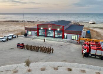 Чингис Аринов открыл новую пожарно-спасательную часть на побережье Каспийского моря