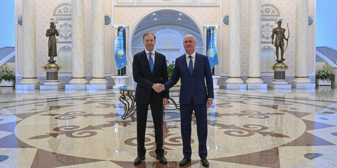 Роман Скляр провел встречу с первым заместителем председателя Правительства России