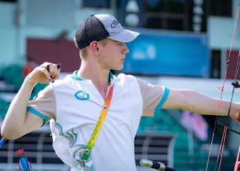 Лучники из Казахстана удостоились золотой медали на чемпионате Азии в Дакке