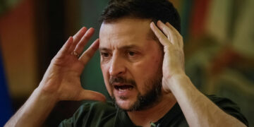 Между войной и коррупцией: как энергетический скандал стал политической угрозой для Зеленского