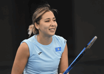 Зарина Дияс пробилась в четвертьфинал теннисного турнира в Японии