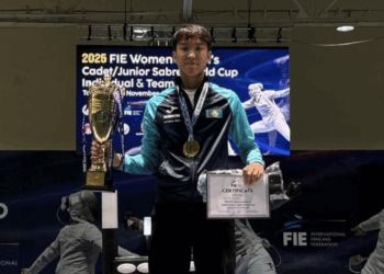 НОК РК: Айбар Кайым завоевал «золото» этапа Кубка мира по фехтованию среди кадетов