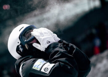 Анастасия Городко завоевала две золотые медали на турнире по фристайл-могулу во Франции