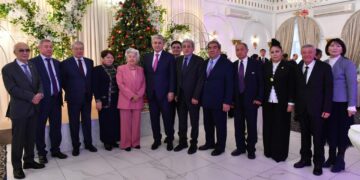 Кошербаев посетил Представительство МИД в Алматы и встретился с ветеранами дипслужбы