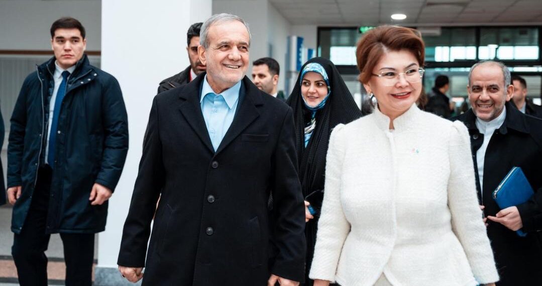 Минздрав РК: президент Ирана посетил Центр сердца