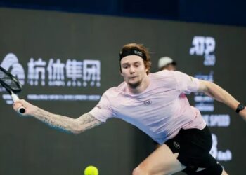 Теннисист Александр Бублик сыграет в третьем круге Открытого чемпионата Австралии