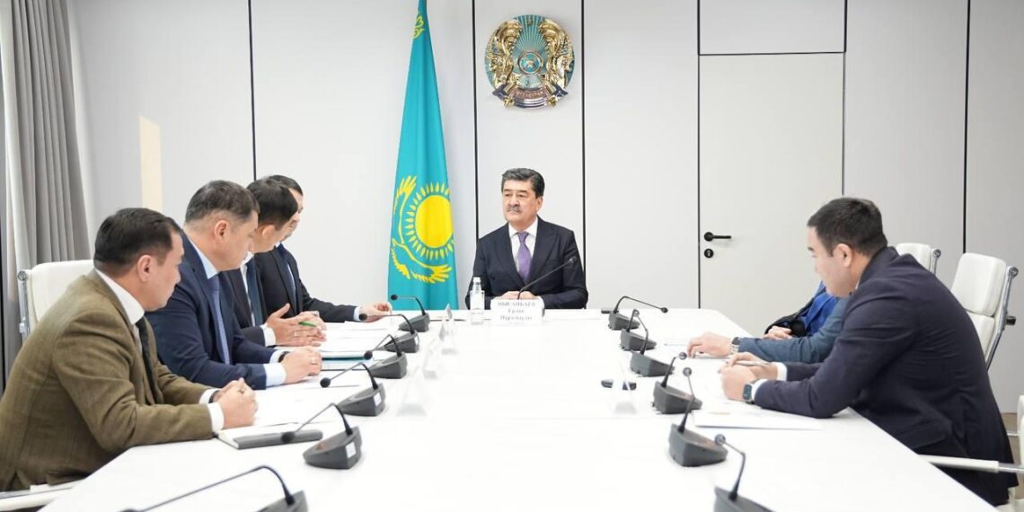 Министр экологии и природных ресурсов РК провел прием граждан