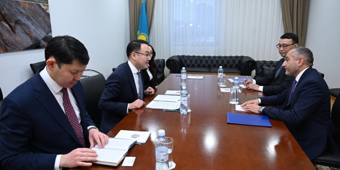 В МИД РК прошла встреча с новым главой Председательства УВКБ ООН по Центральной Азии