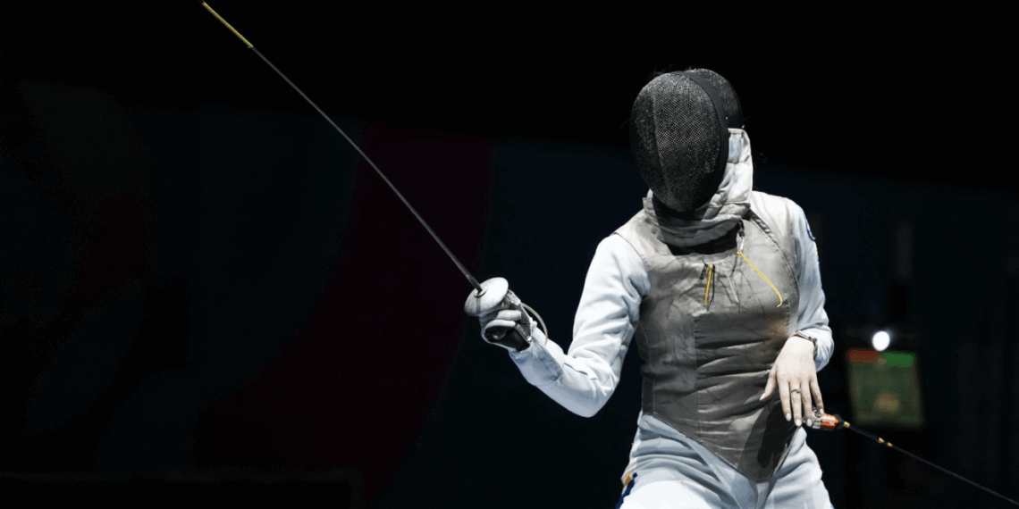 Казахстанские спортсмены завоевали две медали на юниорском этапе Кубка мира по фехтованию в ОАЭ