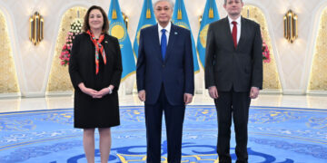 Глава государства принял верительные грамоты послов США и Болгарии