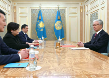 Глава государства принял председателя Конституционной комиссии