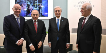 Казахстанский лидер провел ряд встреч в Давосе