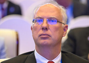 Reuters: спецпосланник президента России Дмитриев встретится в Давосе с делегацией США