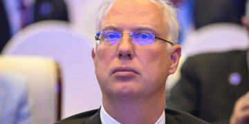 Reuters: спецпосланник президента России Дмитриев встретится в Давосе с делегацией США