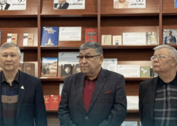 В Астане открылась книжная выставка «Тарихтан тағылым»