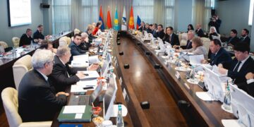 Серик Жумангарин открыл первое в 2026 году заседание Совета ЕЭК