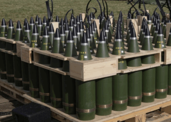 Инициатива Чехии по боеприпасам для ВСУ испытывает дефицит финансирования — Reuters