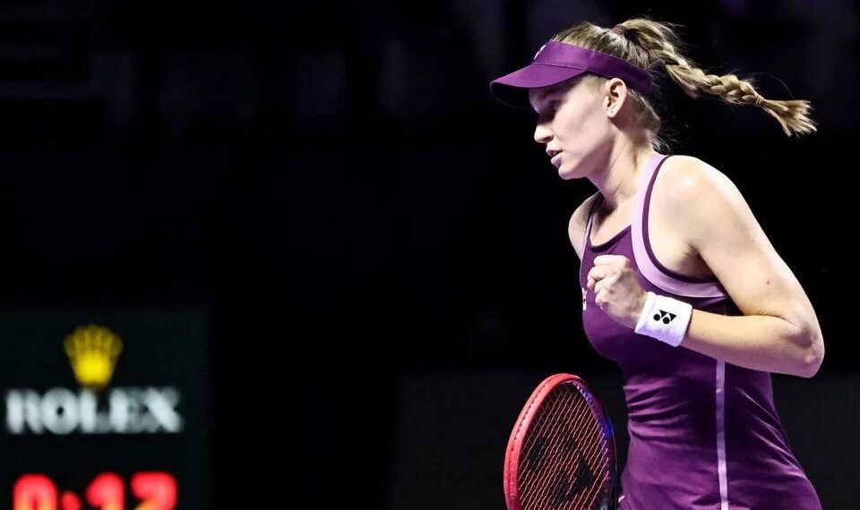 Елена Рыбакина вышла в четвертьфинал турнира серии WTA-1000 в Катаре