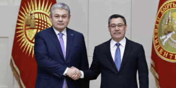 Президент Кыргызстана принял главу МИД Казахстана в Бишкеке