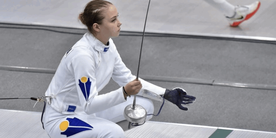 Казахстанские фехтовальщики завоевали две бронзовые медали на чемпионате Азии среди кадетов