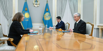 Глава государства принял посла США в Казахстане