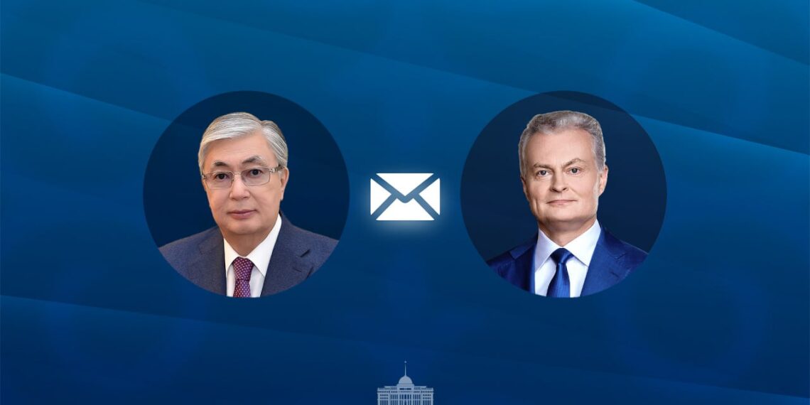 Глава государства направил телеграмму поздравления президенту Литвы