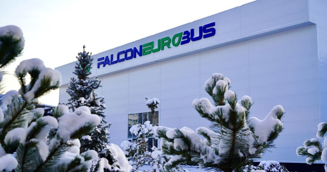 Казахстан поставит в Пакистан 600 электроавтобусов