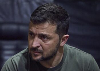 Зеленский отдает предпочтение продолжению боевых действий вместо заключения мирного соглашения