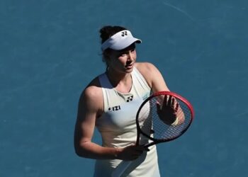 Теннисистка Елена Рыбакина остановилась в шаге от титула чемпиона турнира в Индиан-Уэллсе