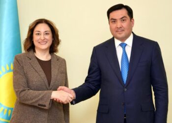 Министр энергетики Казахстана встретился с послом США