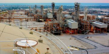 Удар по газовому хабу Ирана превращает энергетический кризис в промышленный