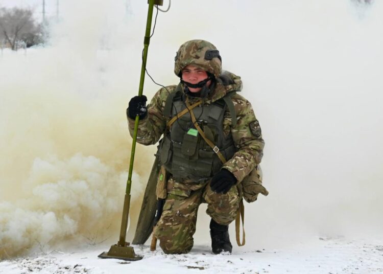 В Жамбылской области оценили боеготовность инженерно-саперного полка