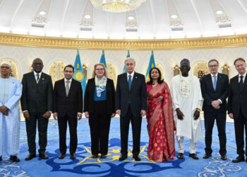 Президент Казахстана принял верительные грамоты послов ряда государств